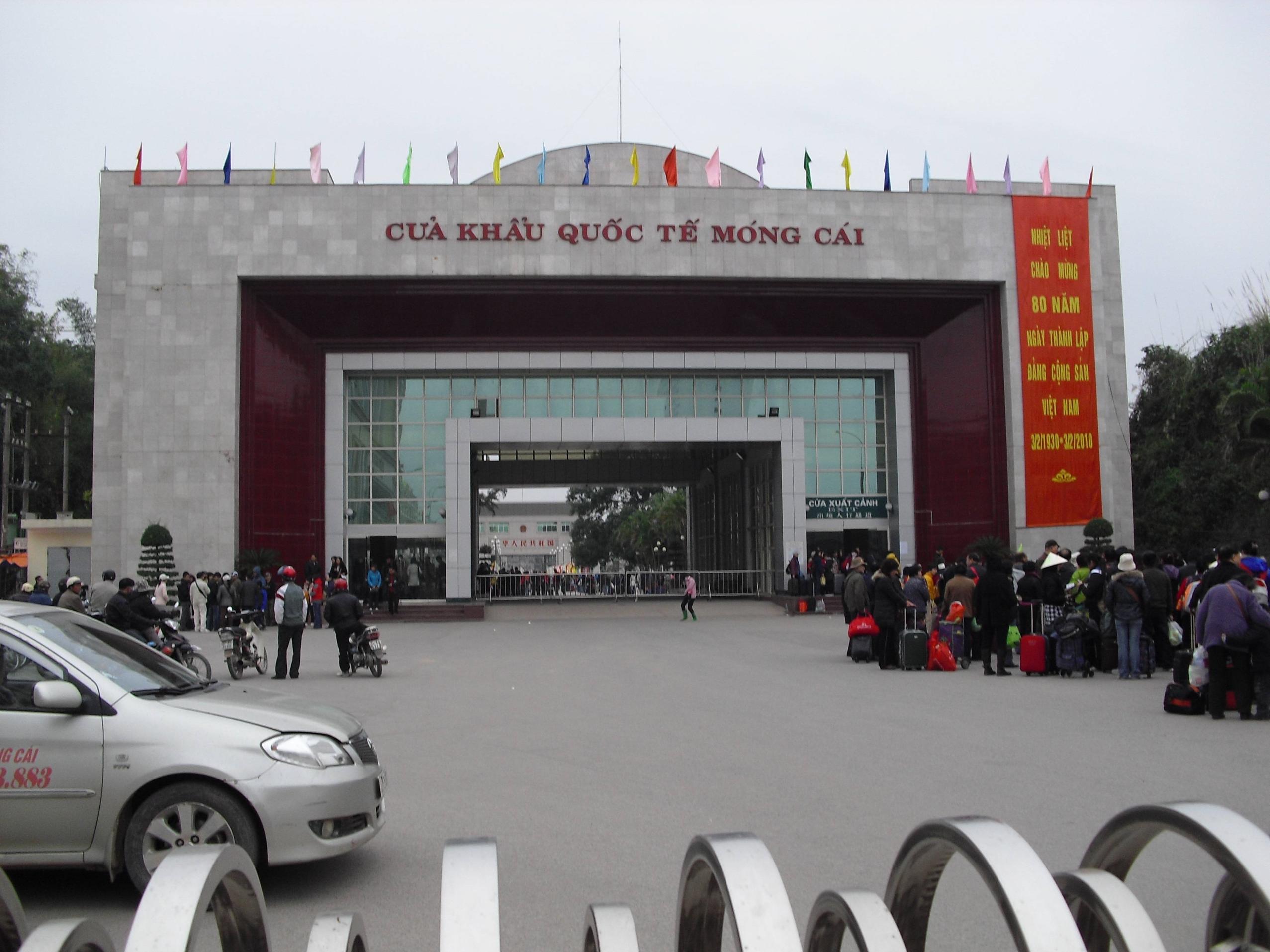 Which Border Gates Accept Vietnam eVisa 2025 - Your Ultimate Guide to Seamless Entry